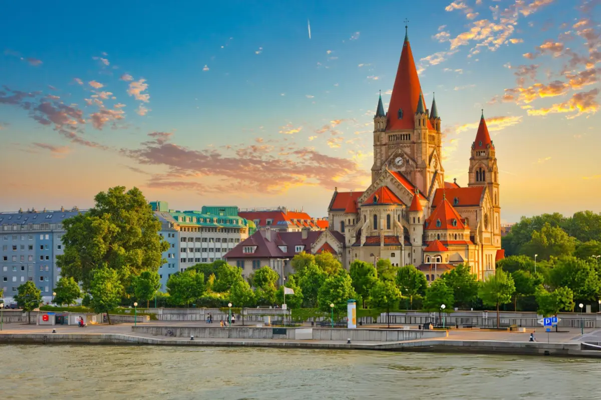 Austria tourist destination - visa application available