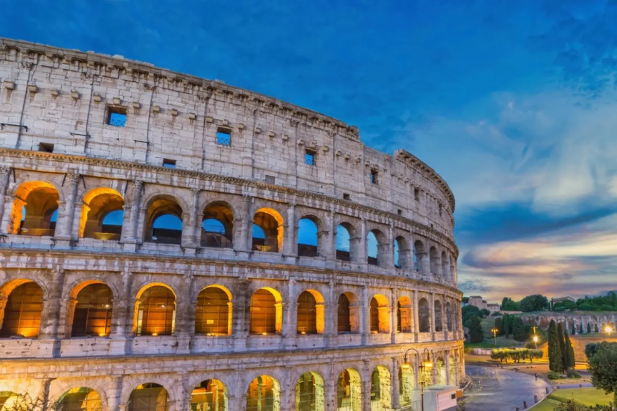 Italy tourist destination - visa application available