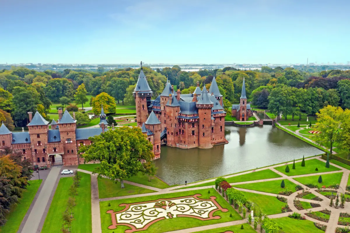 Netherlands tourist destination - visa application available