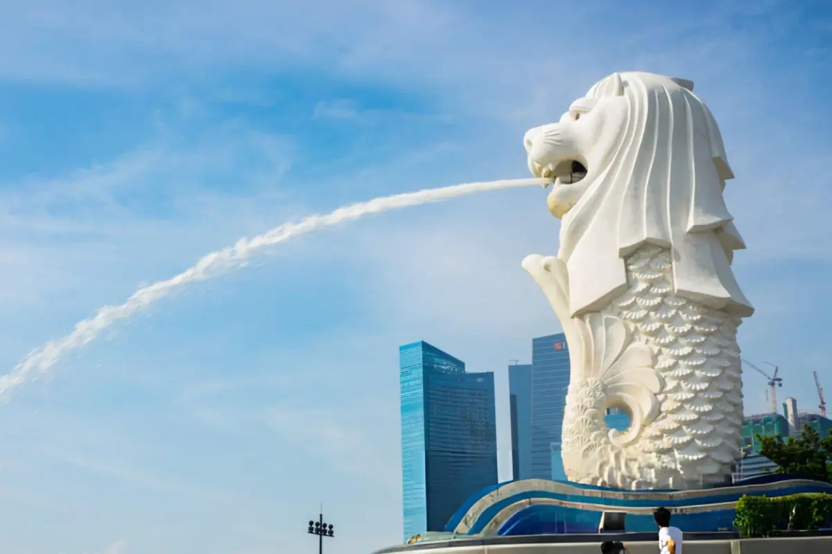 Singapore tourist destination - visa application available